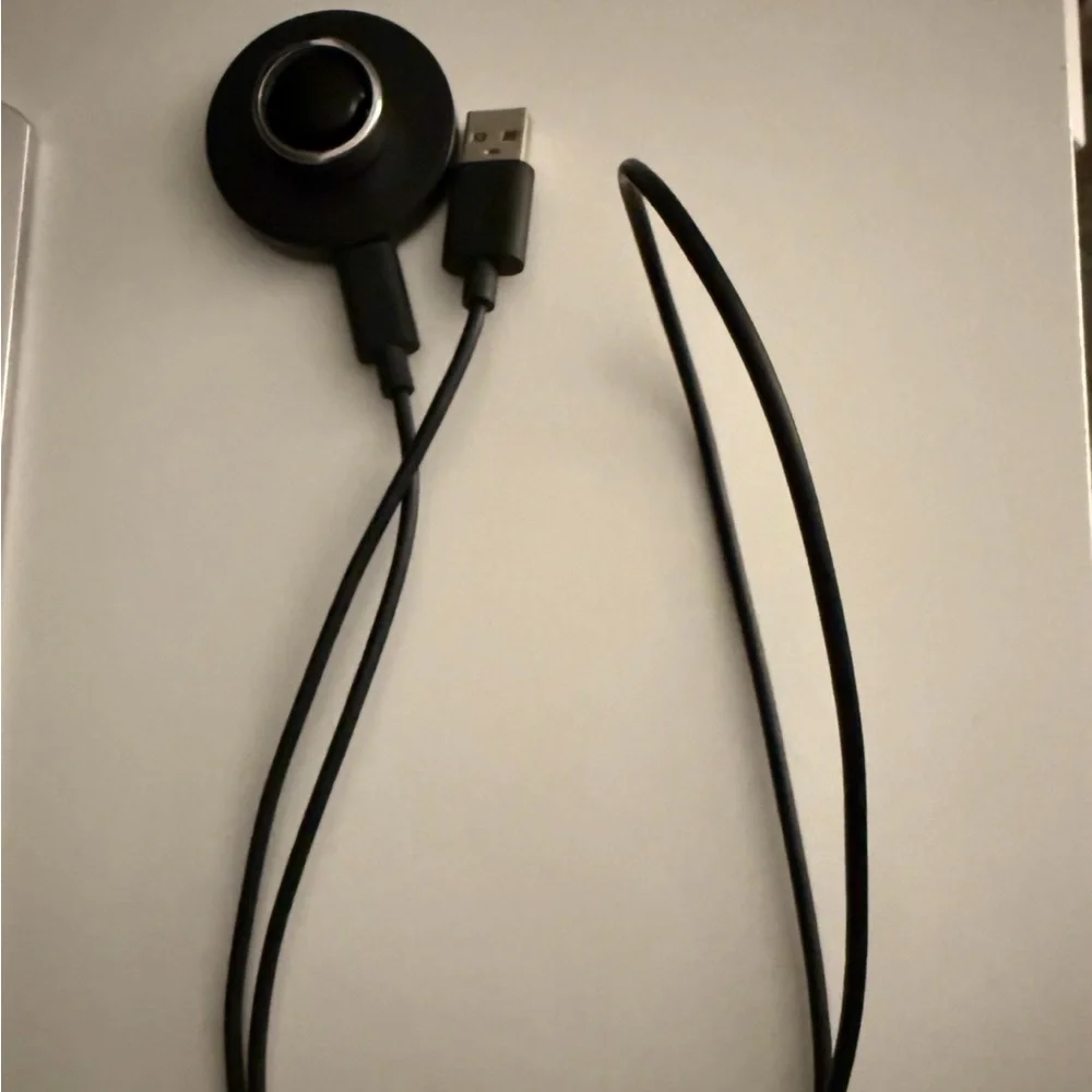 Oura Black Charging Ring